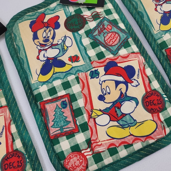 Mickey Unlimited Best Wishes Potholders And Kitchen Towels - Picture 3 of 16